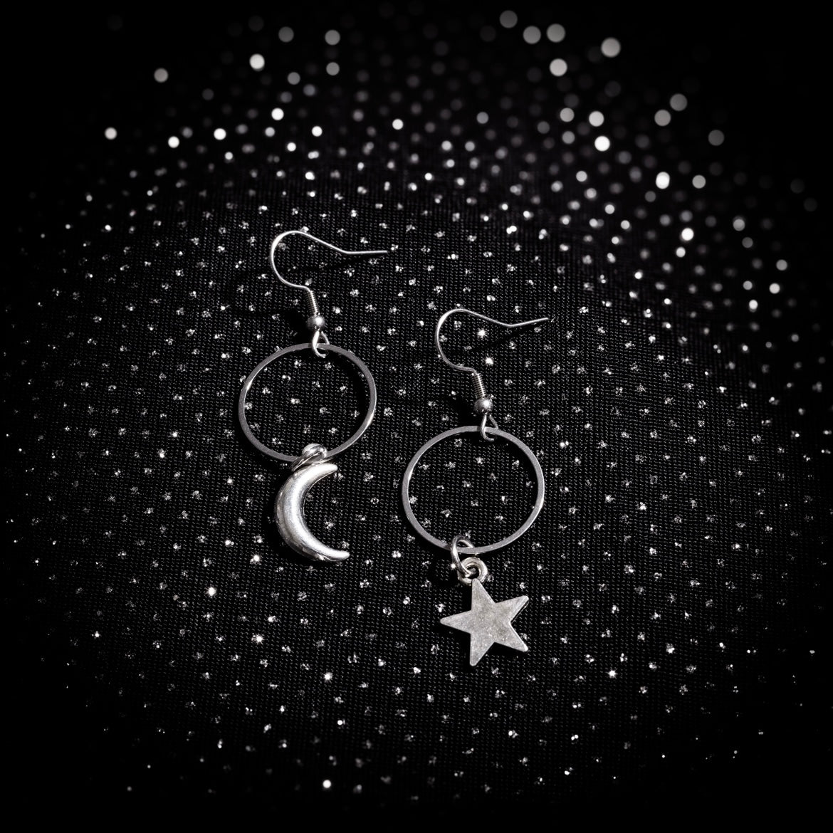 CELESTIAL O-RING EARRINGS